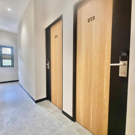 Pringgondani Guesthouse Pandanaran Hills Semarang Eksteriør bilde